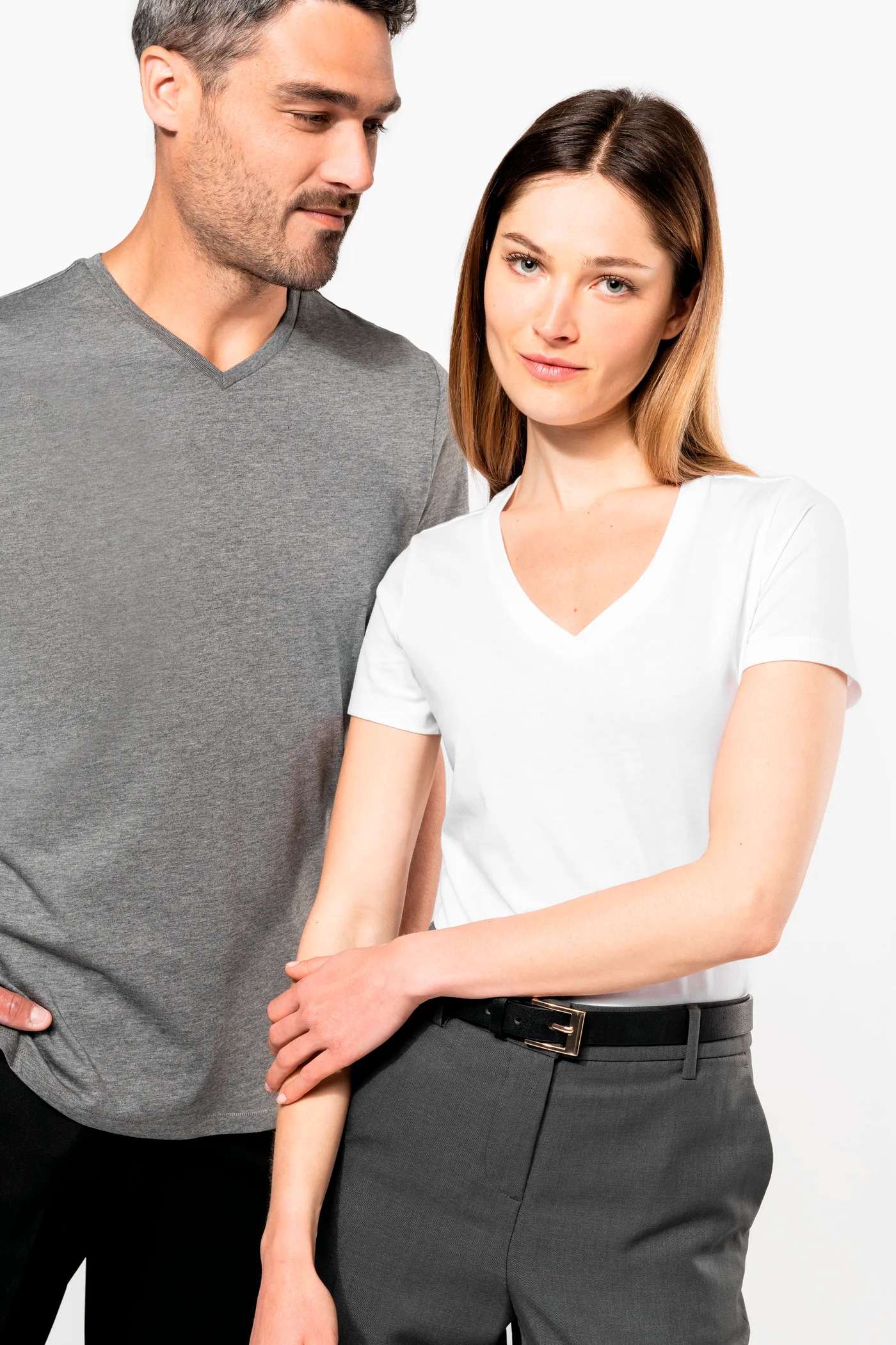 Herren-T-Shirt Supima® mit V-Ausschnitt und kurzen Ärmeln