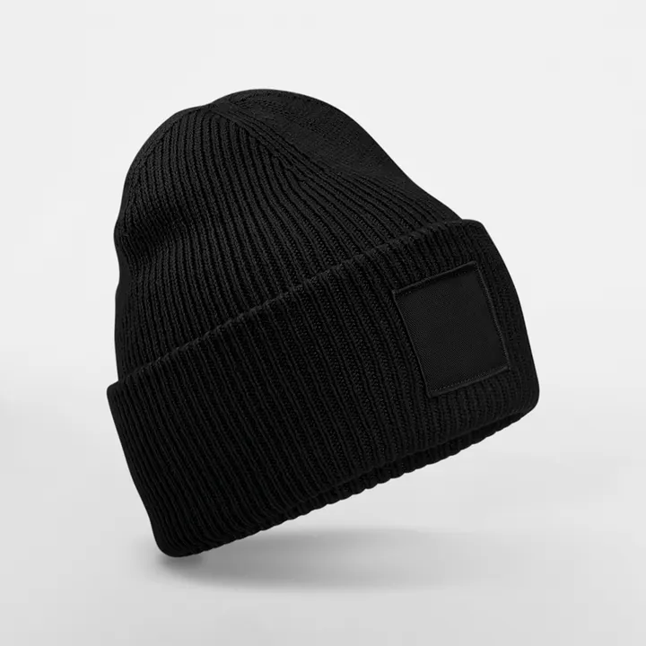 Bonnet à large revers avec patch ton sur ton Black