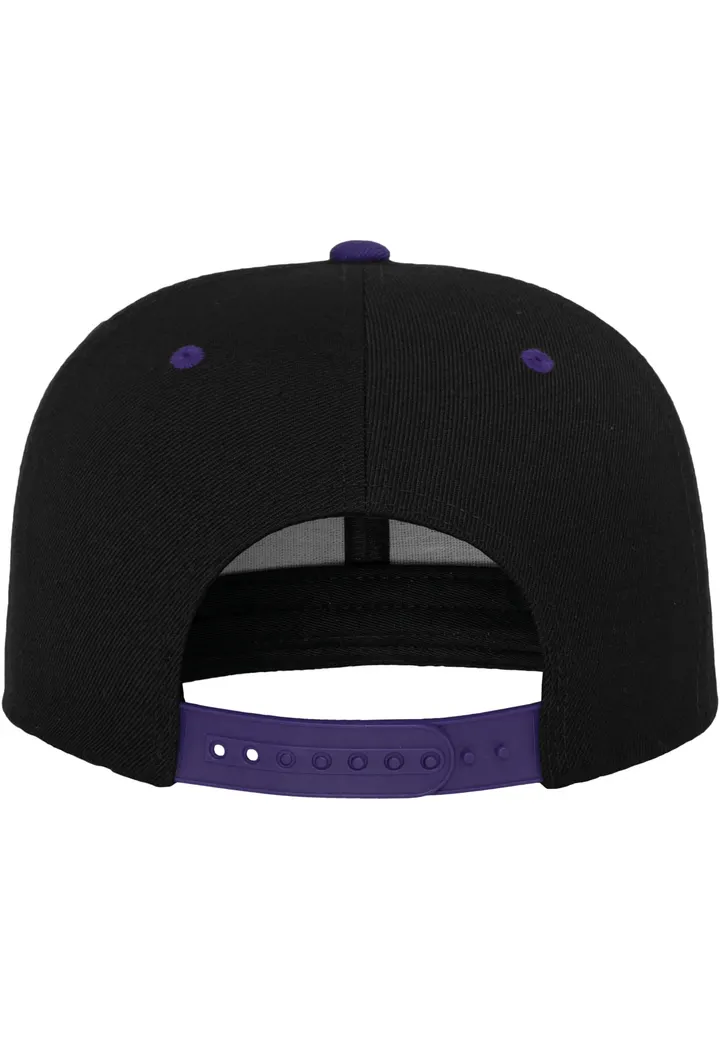 Zweifarbige Classic Snapback Cap BLACK / PURPLE