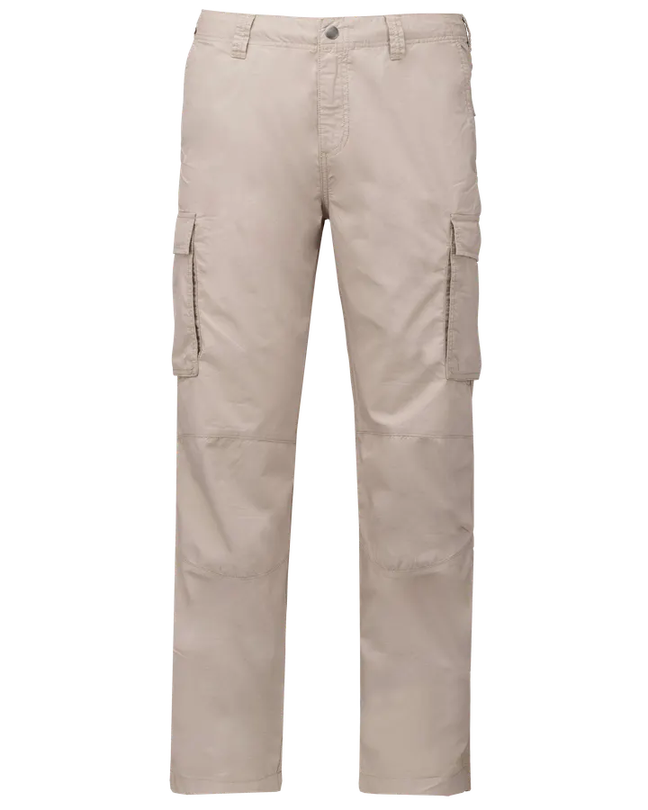Leichte Herrenhose mit mehreren Taschen Beige
