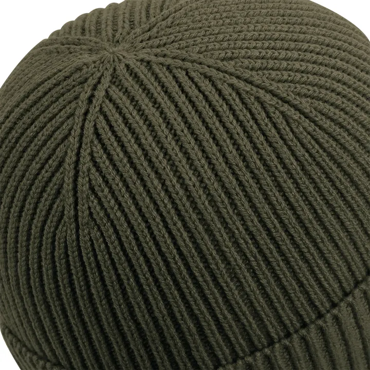Bonnet tendance à patch 4