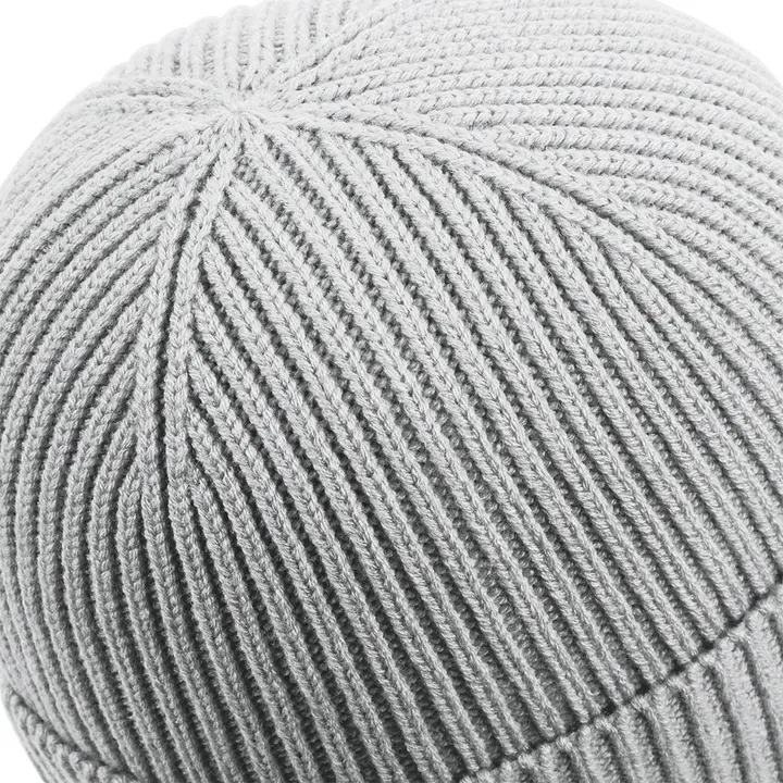 Bonnet tendance à patch 5