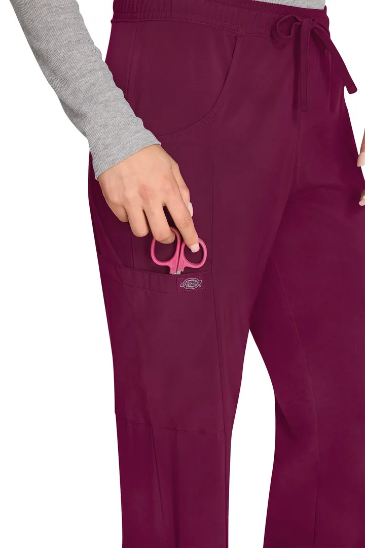 Damenhose mit mittlerem Bund und Kordelzug 5