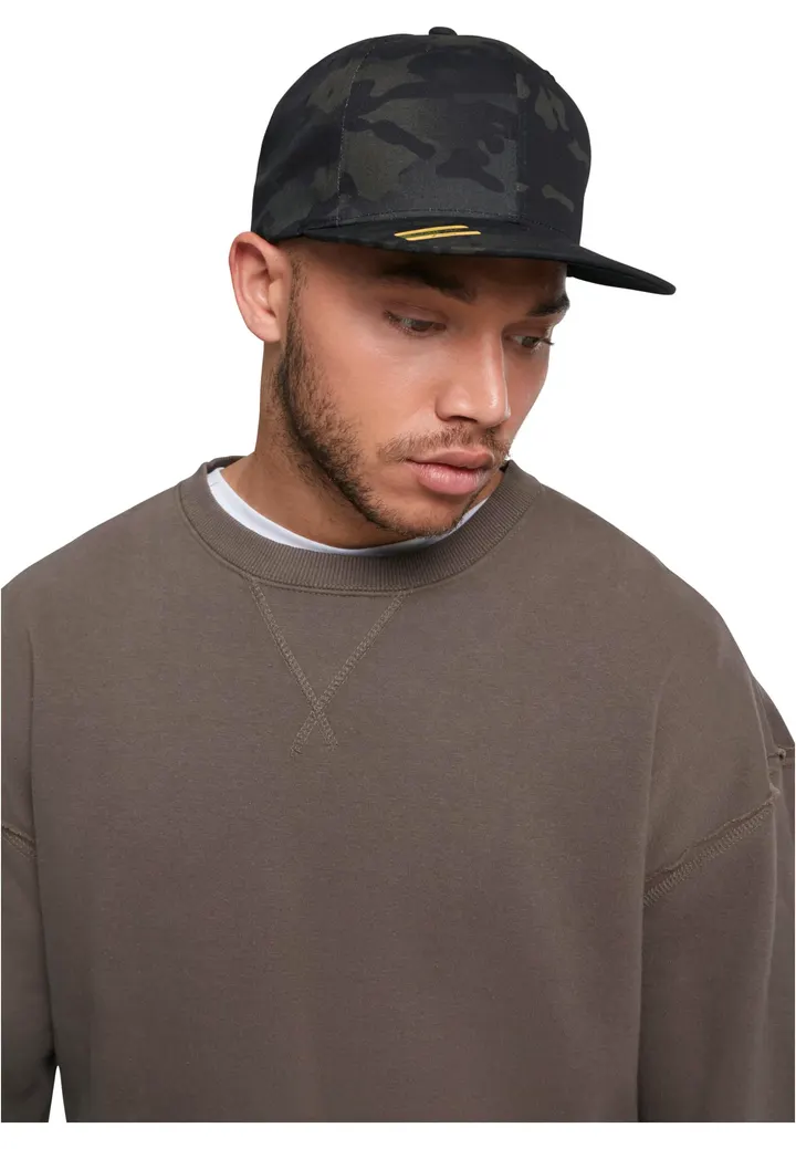 Classic Snapback Multicam Cap 1