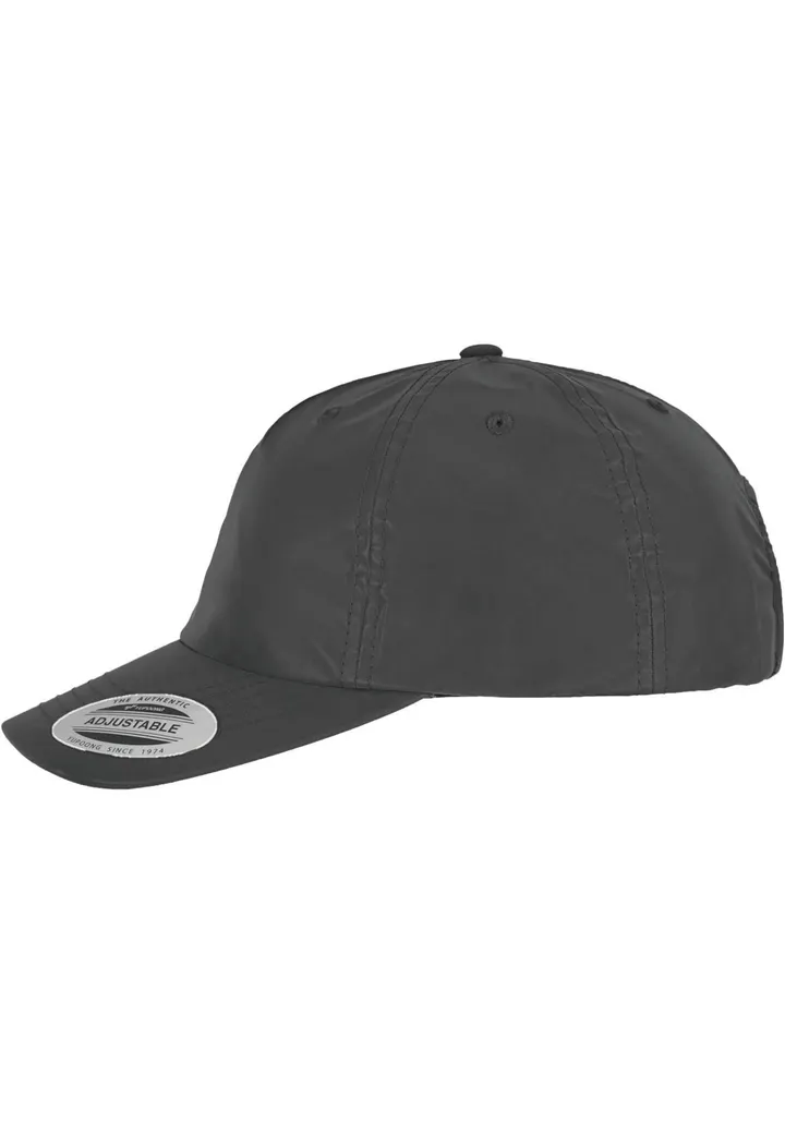 Snapback Cap in Nu 1