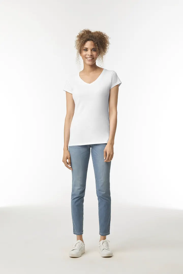 T-shirt femme col v Softstyle 4