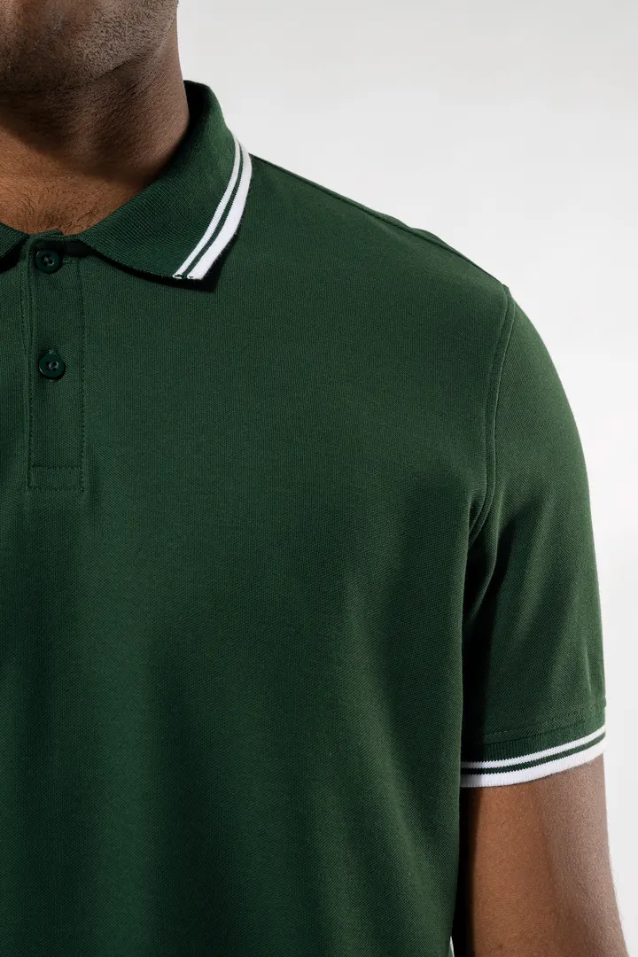 Herren Poloshirt mit kurzen Ärmeln und kontrastfarbenen Paspeln 7