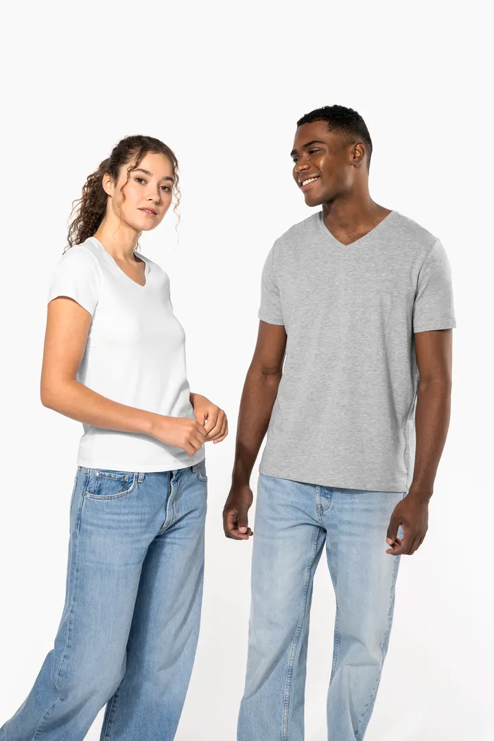 T-shirt manches courtes col V homme 15