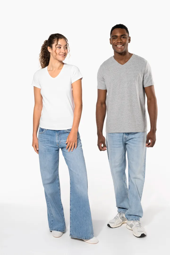 T-shirt manches courtes col V homme 12