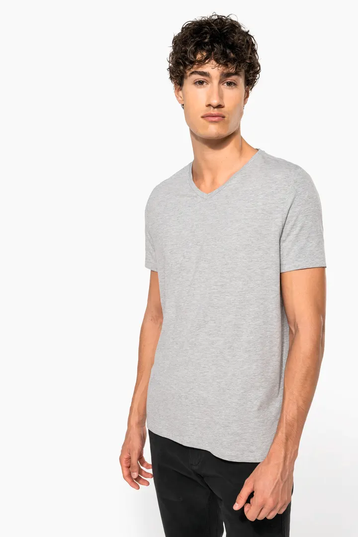 T-shirt manches courtes col V homme 11