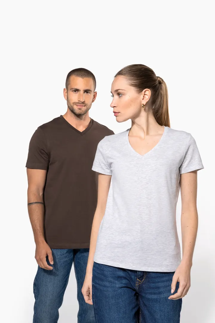 T-shirt col V manches courtes homme 11