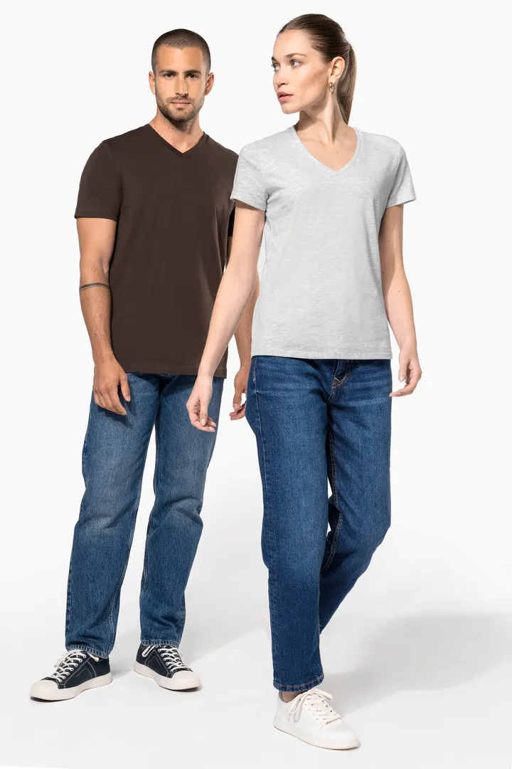 T-shirt col V manches courtes homme 14