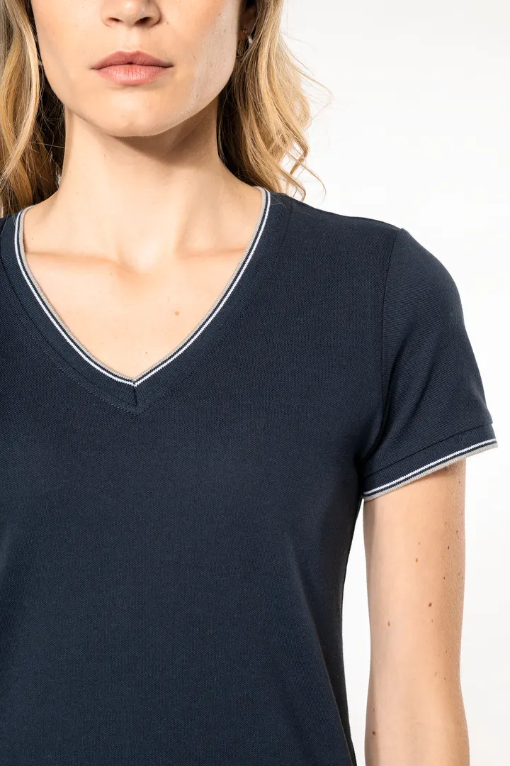 Damen T-Shirt aus Piqué-Trikot mit V-Ausschnitt 10