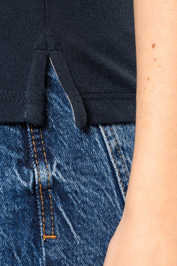 Damen T-Shirt aus Piqué-Trikot mit V-Ausschnitt 12