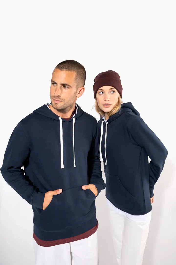 Unisex-Kapuzensweatshirt mit kontrastfarbener Kapuze und Motiven 18