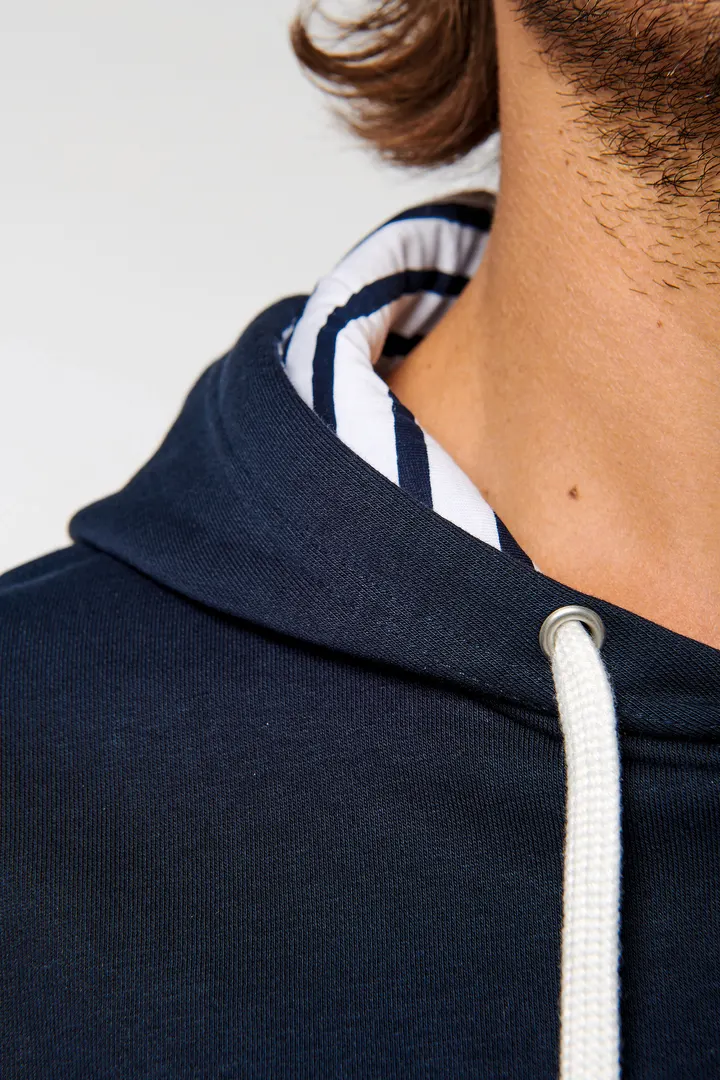 Unisex-Kapuzensweatshirt mit kontrastfarbener Kapuze und Motiven 23