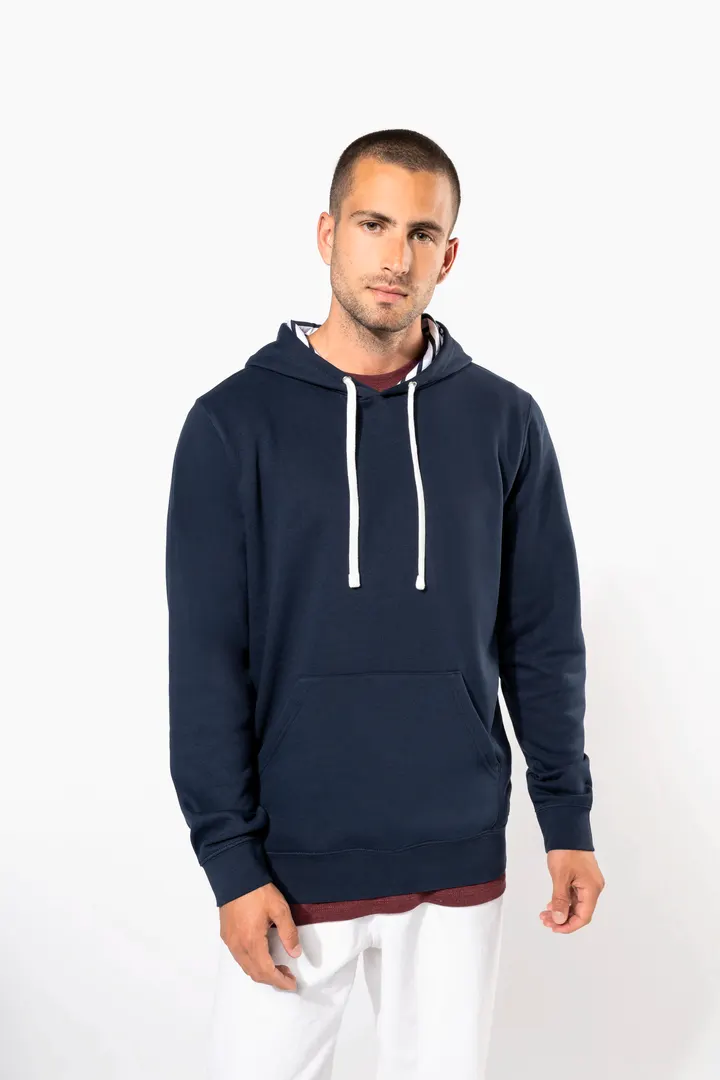 Unisex-Kapuzensweatshirt mit kontrastfarbener Kapuze und Motiven 11