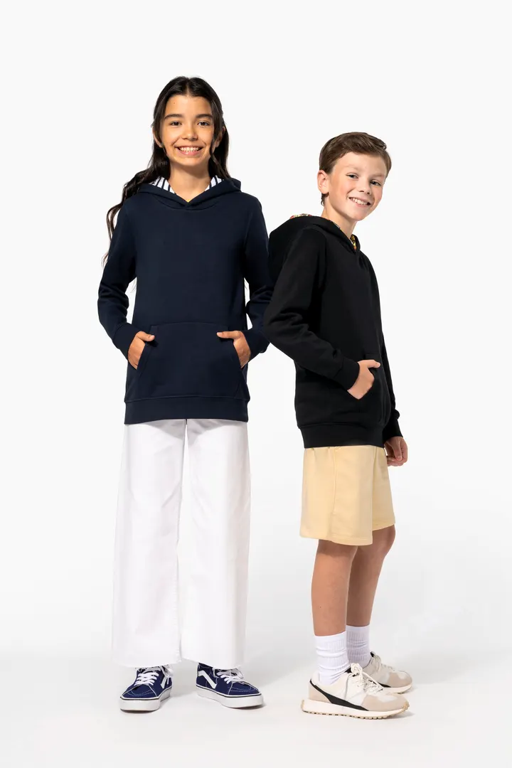 Kapuzensweatshirt mit kontrastfarbener Kapuze und Motiven für Kinder 20