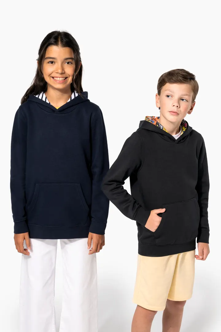 Kapuzensweatshirt mit kontrastfarbener Kapuze und Motiven für Kinder 22