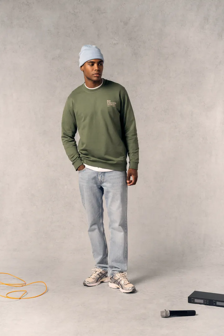 Recyceltes Unisex-Sweatshirt mit Rundhalsausschnitt 26