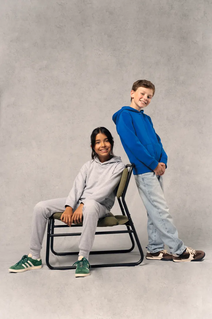 Sweat-shirt capuche enfant 21