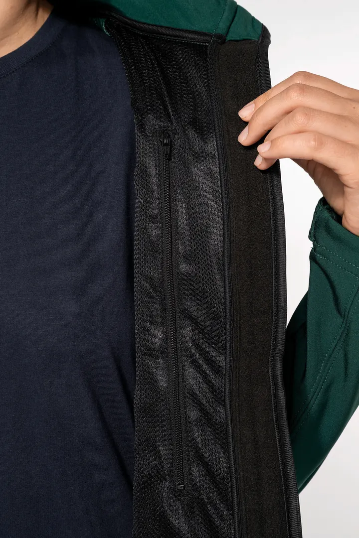 Veste softshell à capuche amovible femme 13