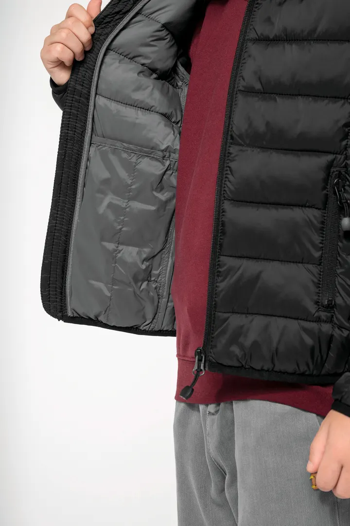 Leichte Steppjacke mit Kapuze 16