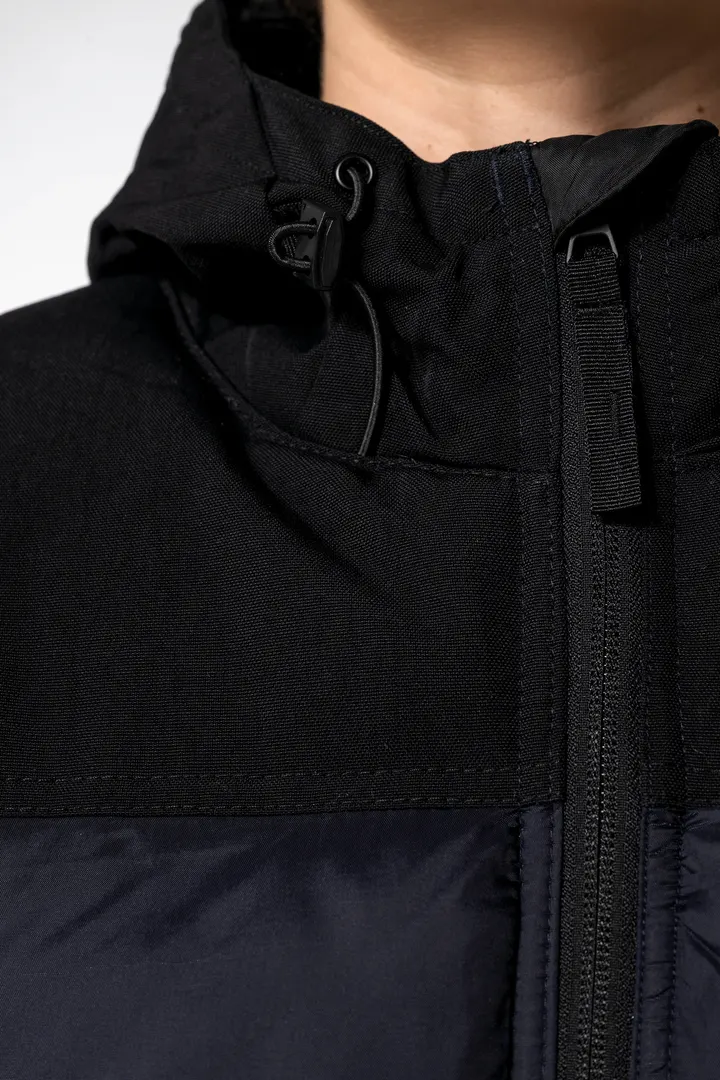 Unisex Steppparka mit Kapuze in zwei Farbtönen 20