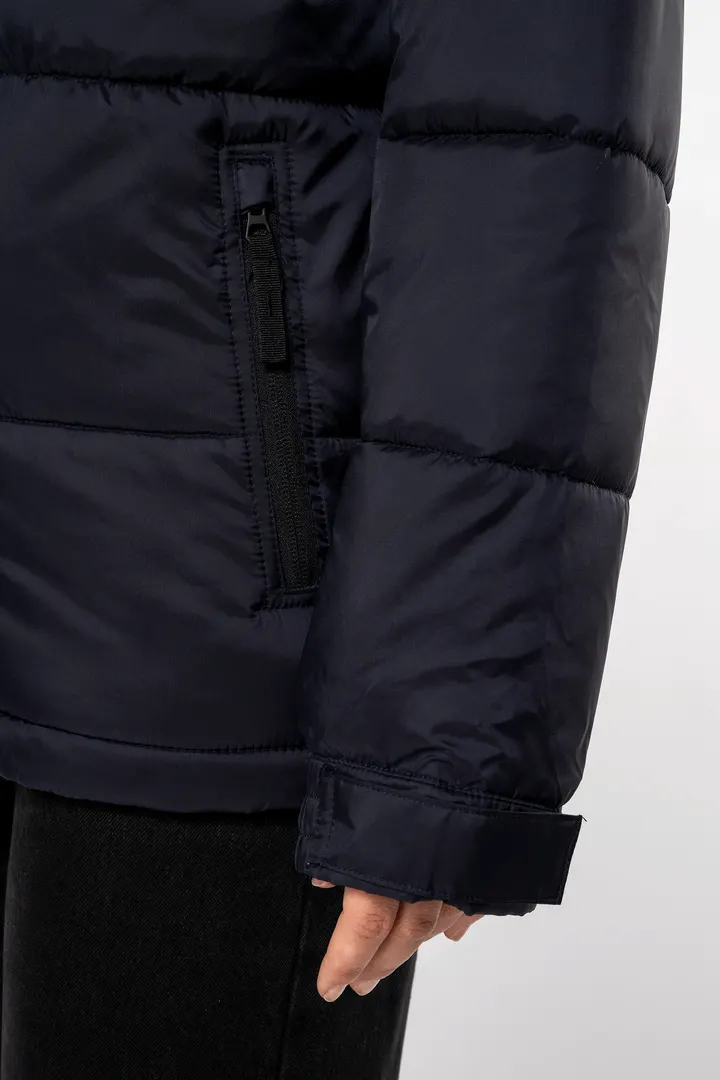 Unisex Steppparka mit Kapuze in zwei Farbtönen 21