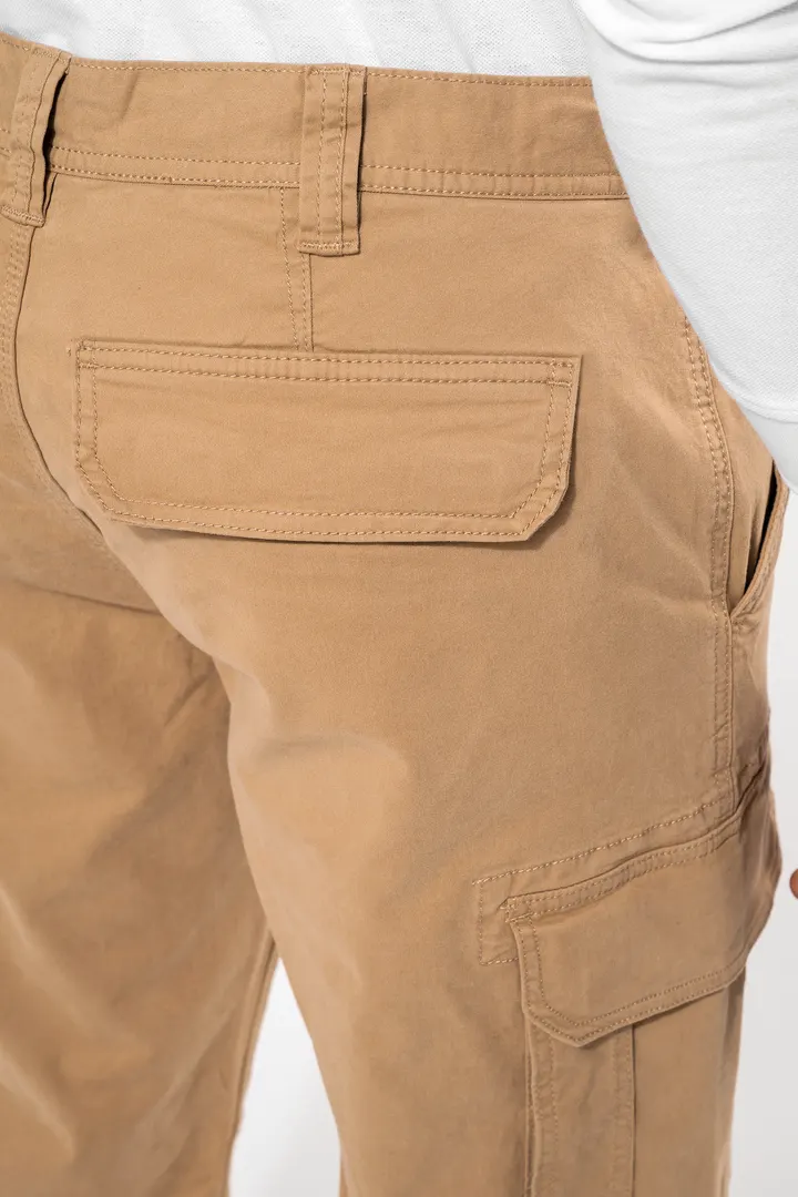 Herrenhose mit mehreren Taschen 7