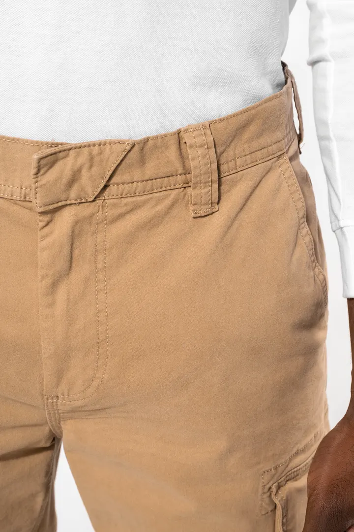 Herrenhose mit mehreren Taschen 11