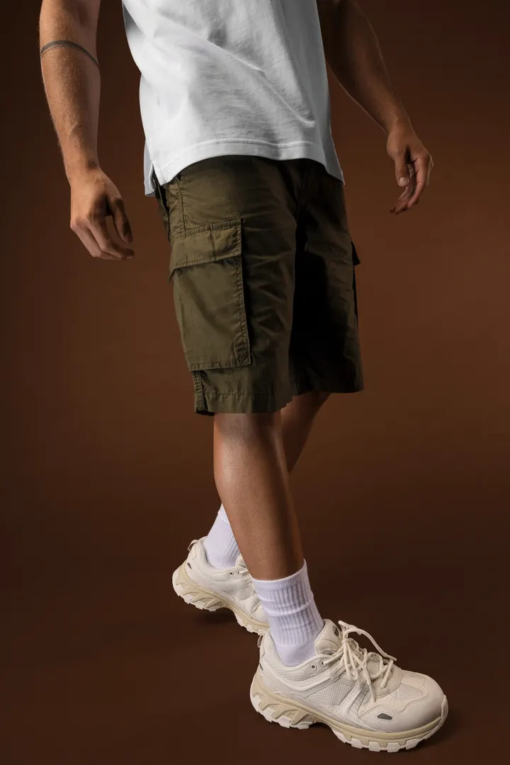 Leichte Bermuda-Hosen