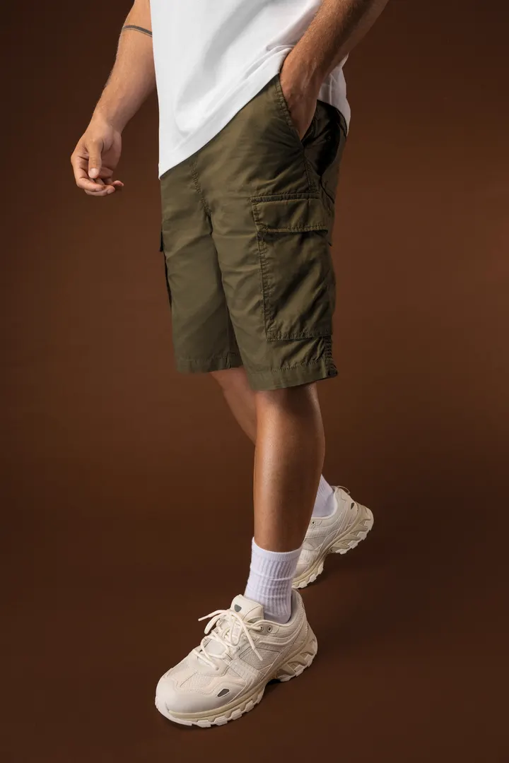 Bermuda léger multipoches homme 2