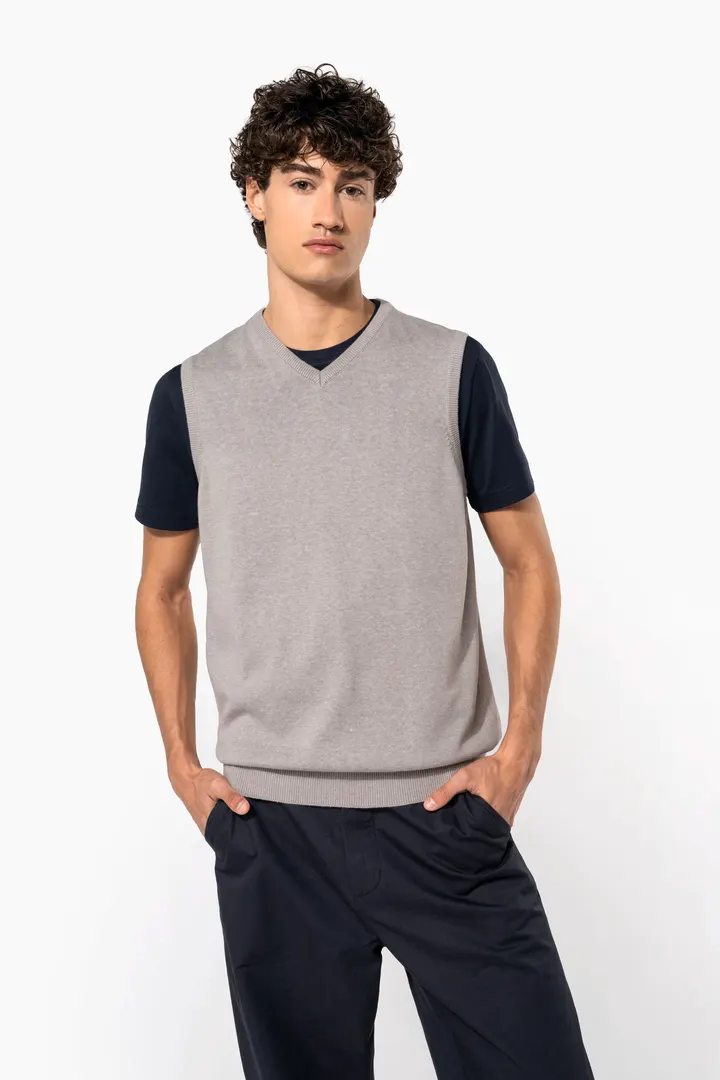 Pull col V sans manches 2