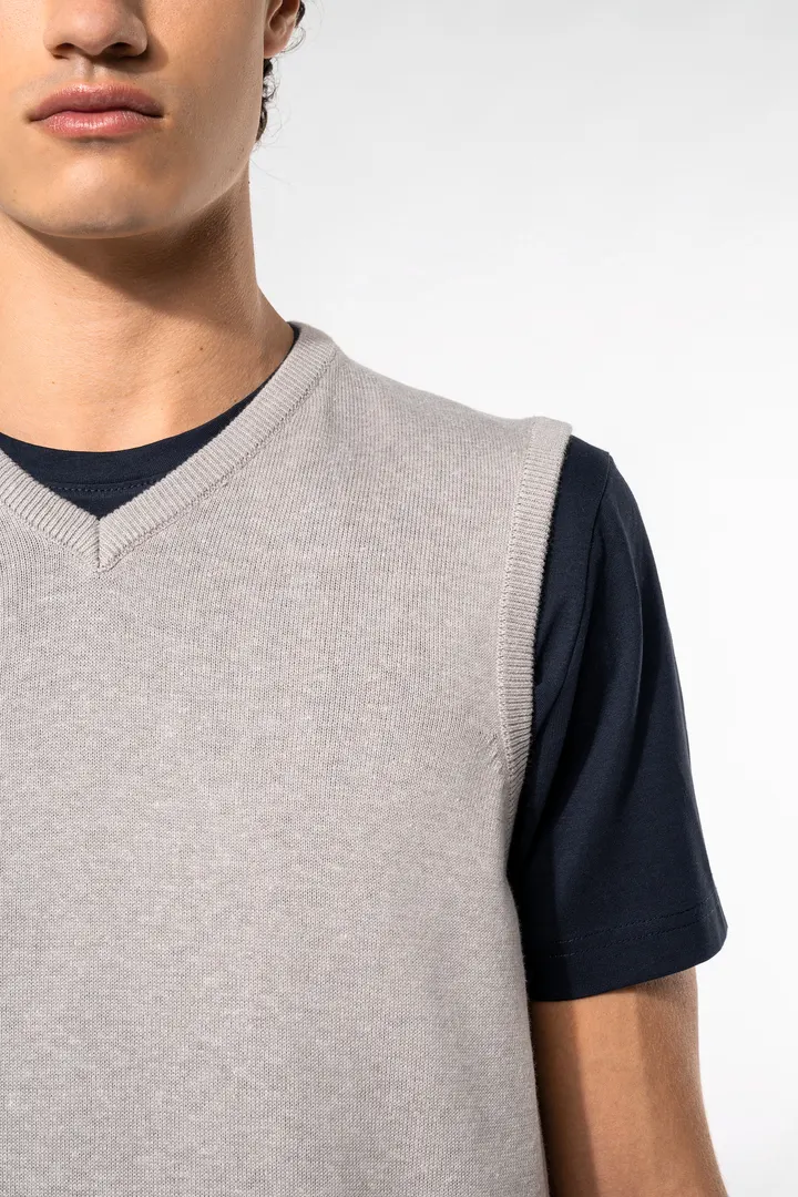 Pull col V sans manches 5