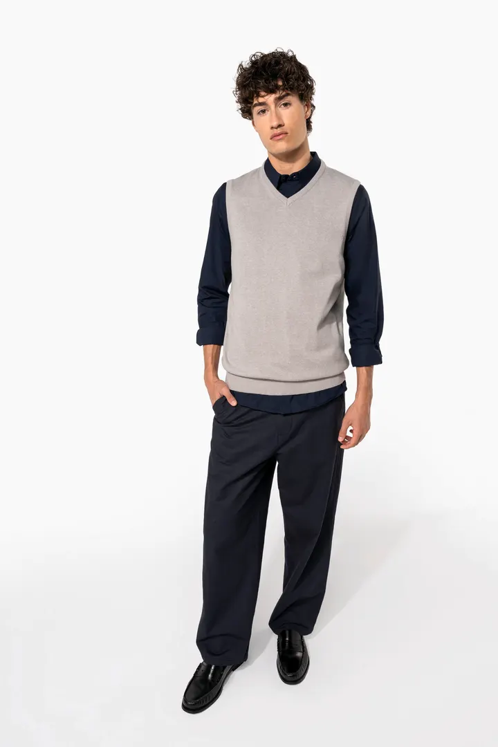 Pull col V sans manches 8