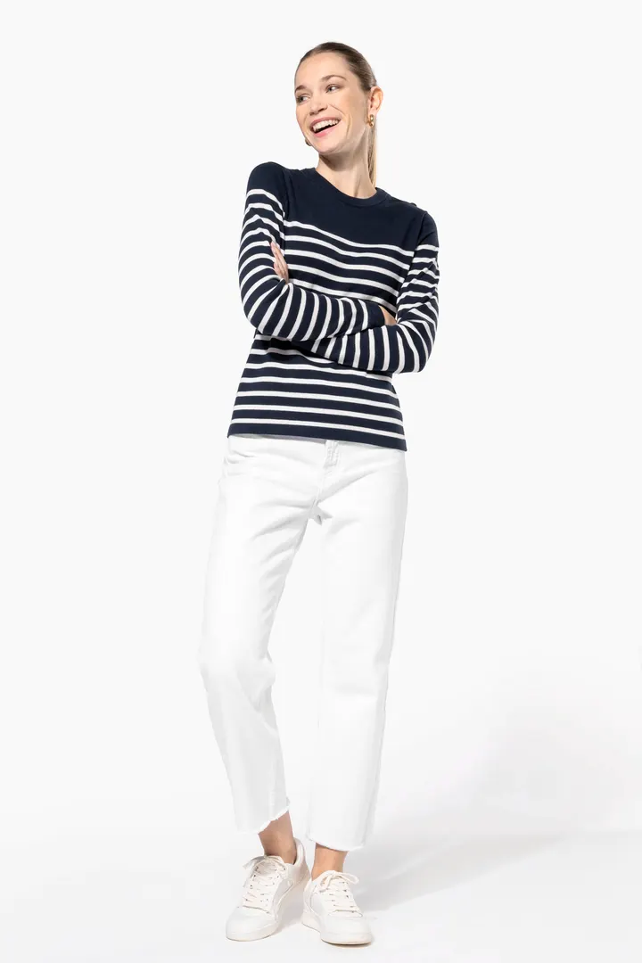 Damenpullover im Marine-Stil 9