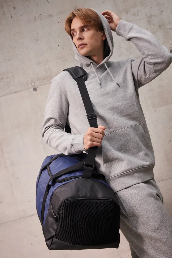 Sac de sport recyclé avec double compartiment latéral 4