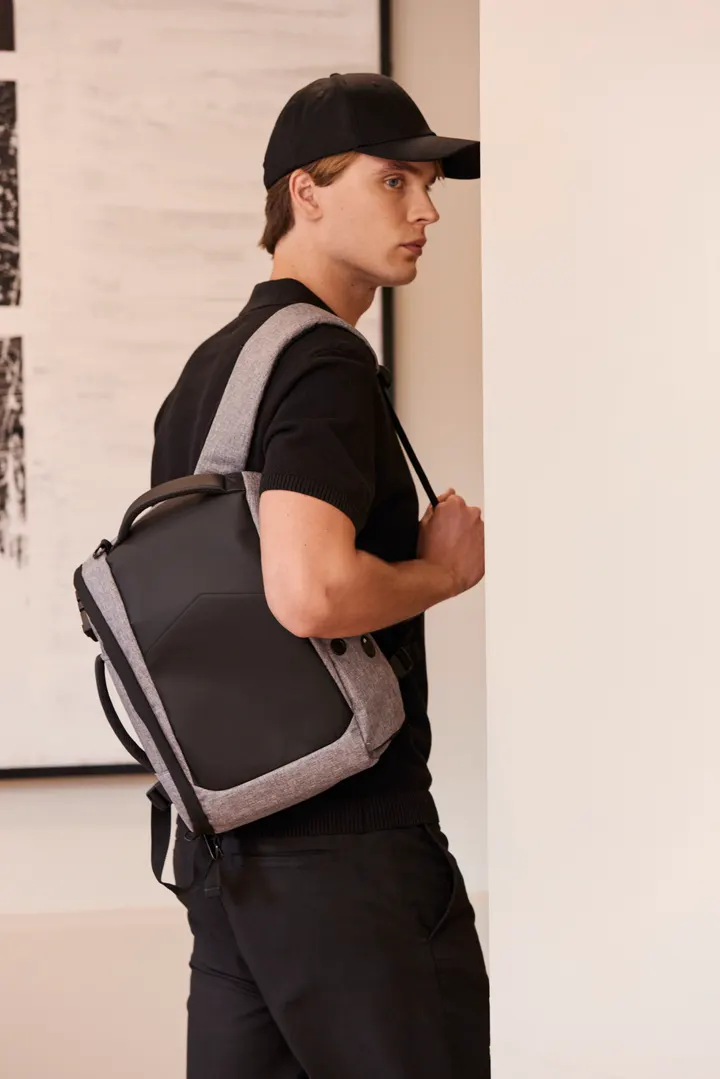 Diebstahlsicherer Rucksack für 13'' Laptop 5