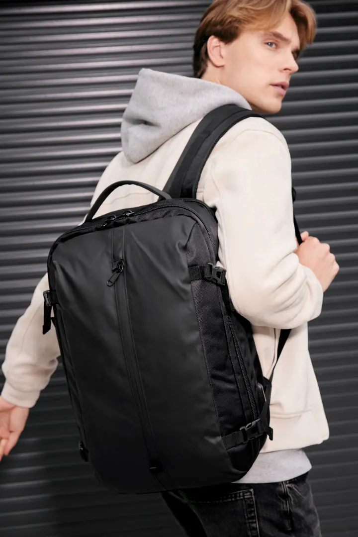 Rucksack mit Trägermaterial für Notebook 4