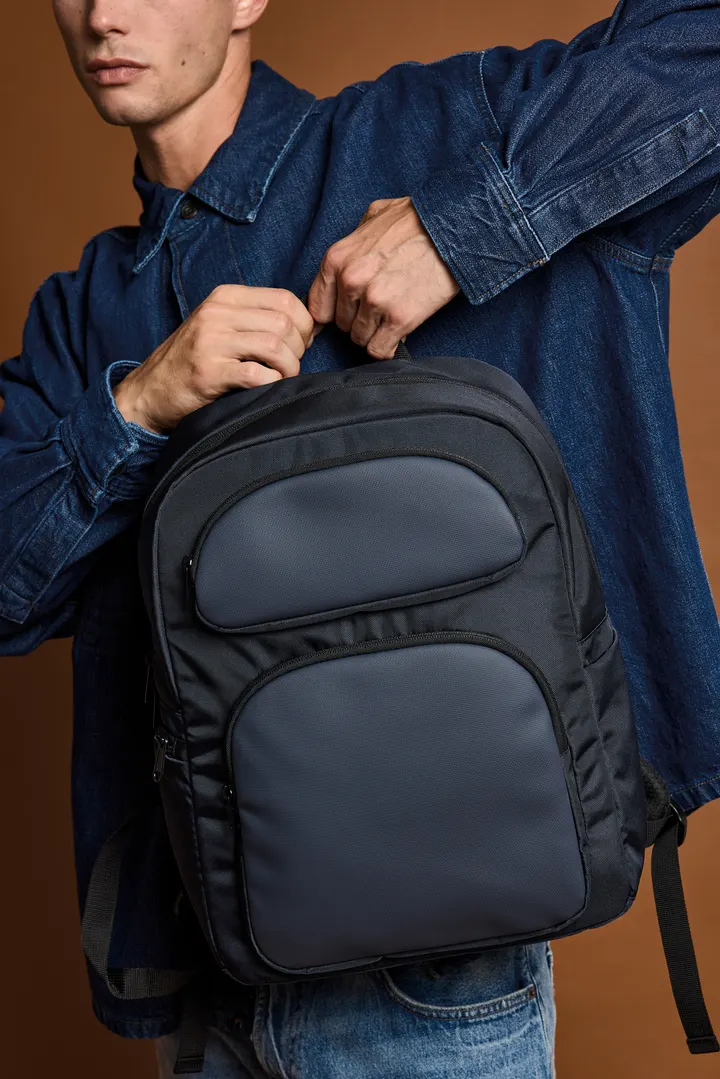 Business-Rucksack mit Laptopfach 3