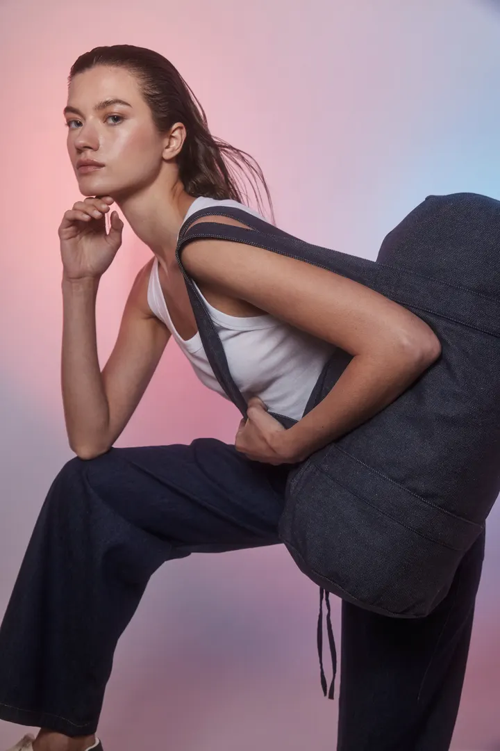 Sport- und Reisetasche aus Denim 3
