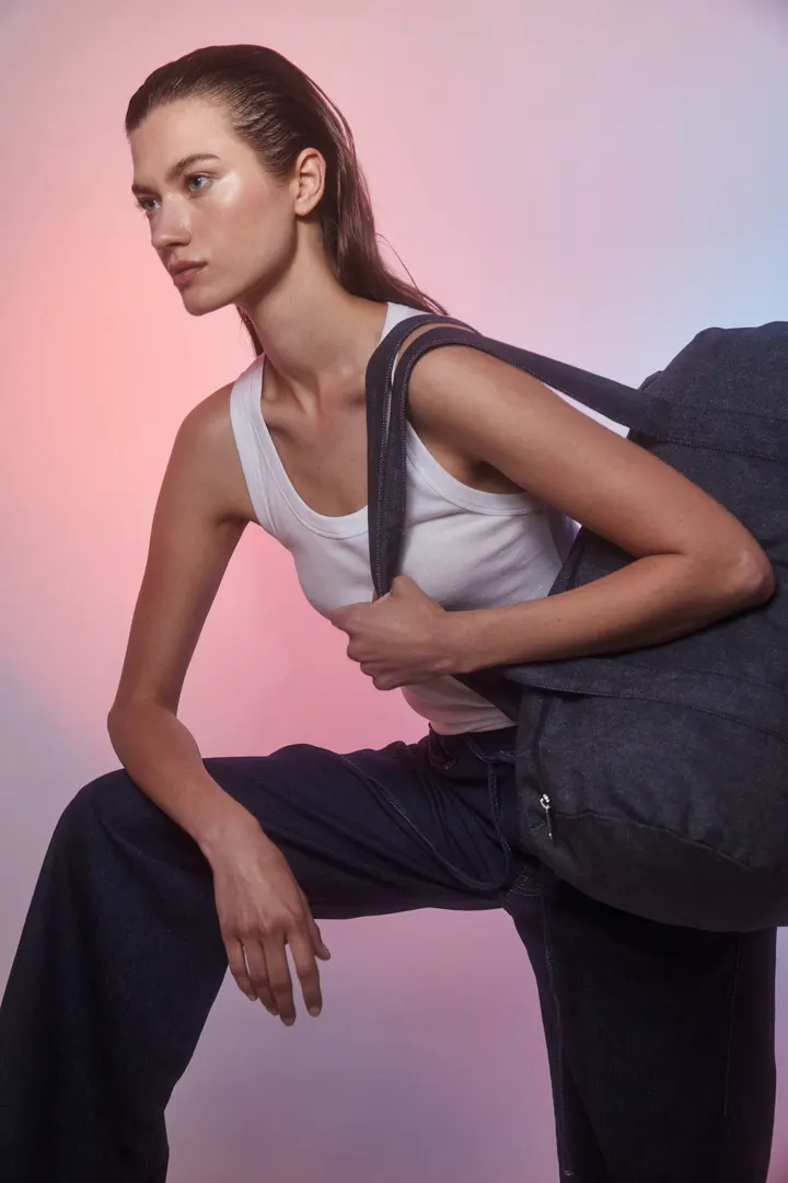 Sport- und Reisetasche aus Denim 4