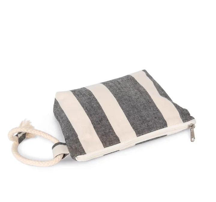 Recycelte kleine Tasche – Streifenmuster 1