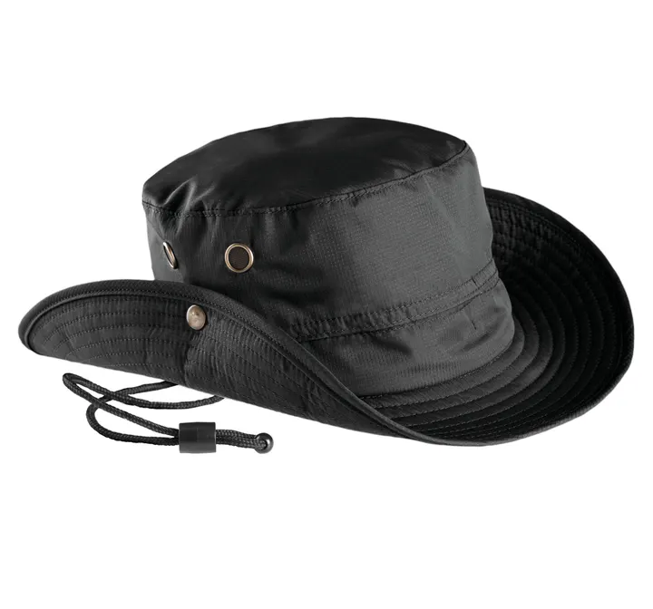 Chapeau outdoor 4