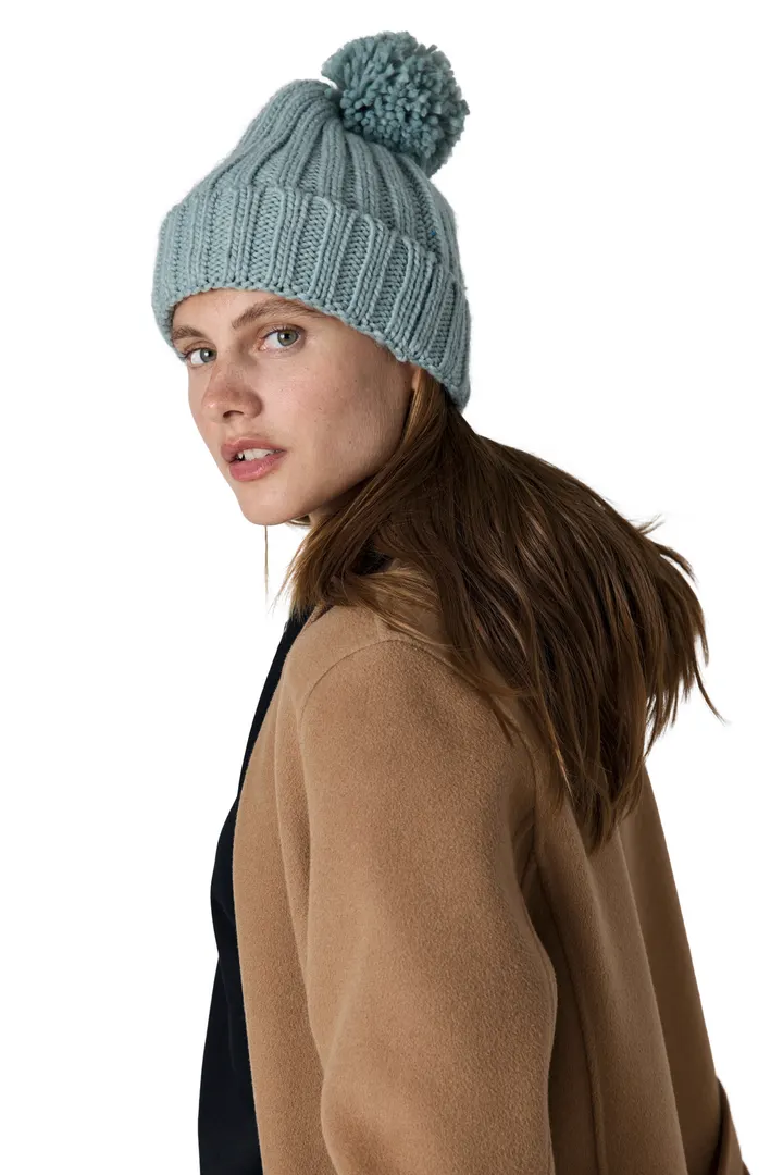Bonnet à pompon 1