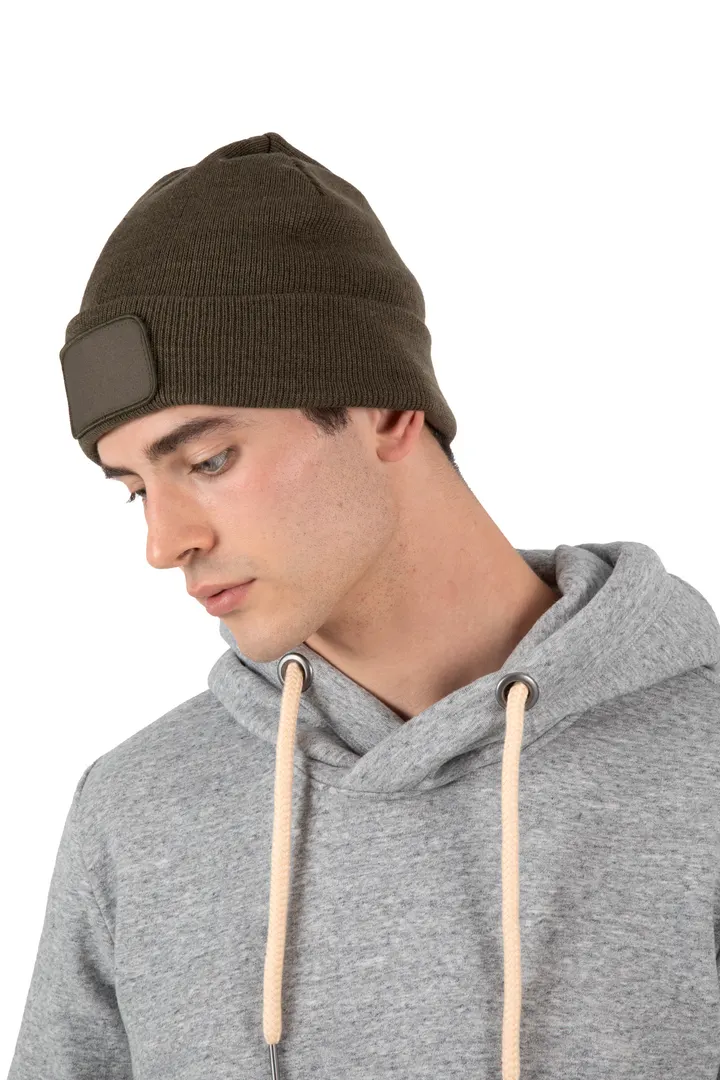 Bonnet recyclé avec patch 4