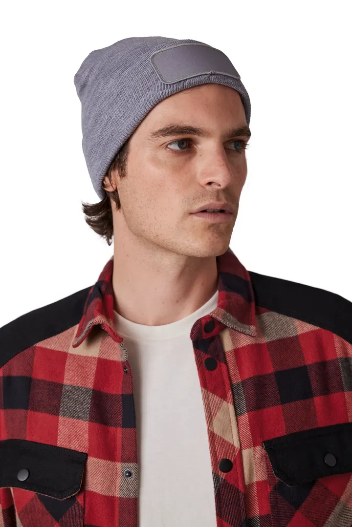 Bonnet recyclé avec patch 7