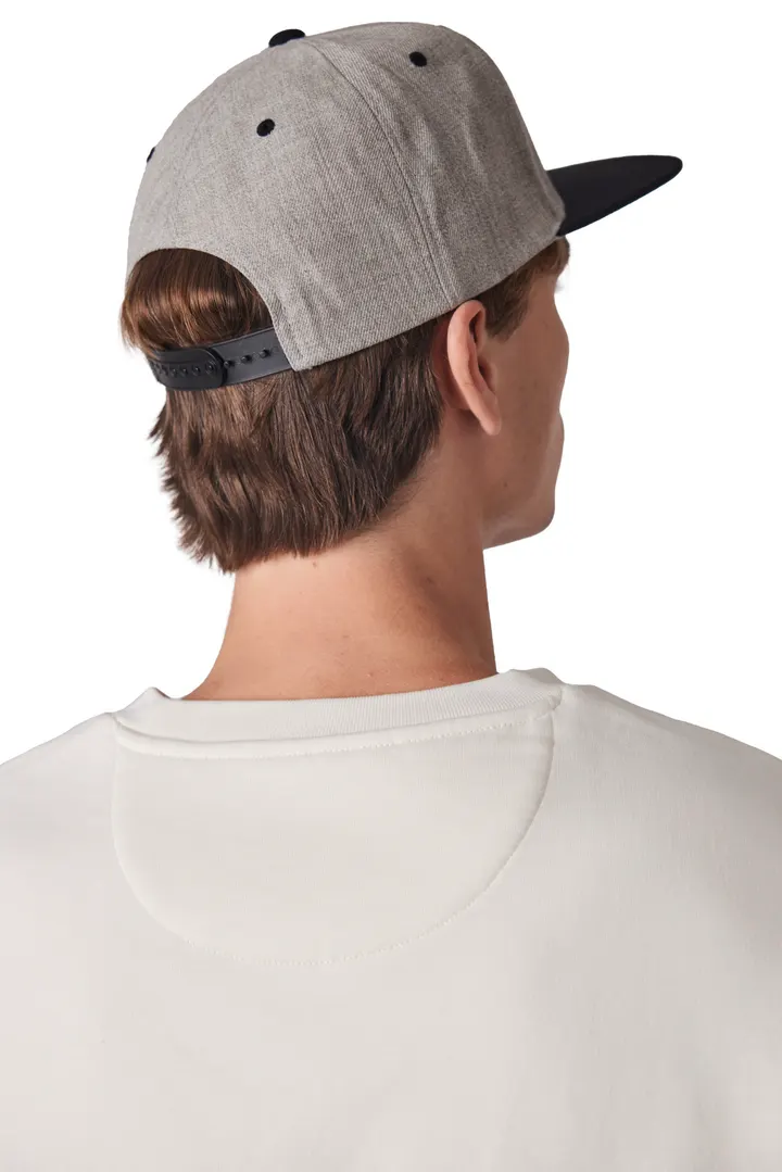 Casquette visière plate - 6 panneaux 6