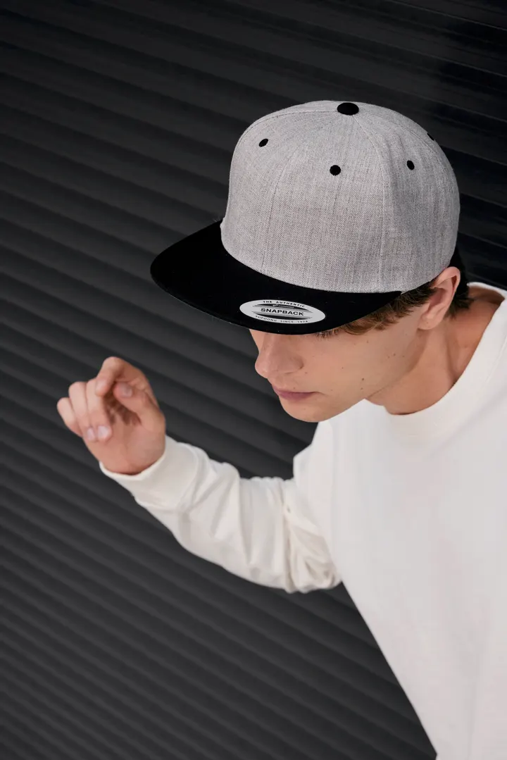 Casquette visière plate - 6 panneaux 10